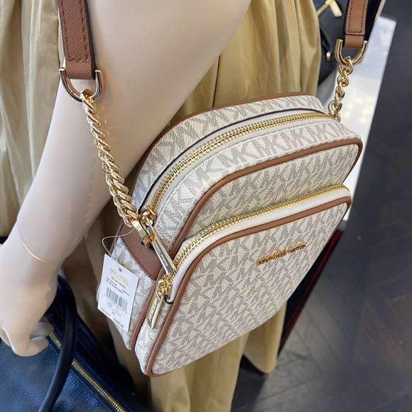 MICHAEL KORS  Jet Set Travel Medium Logo Crossbody Flight Bag # 35F1GTVC2B NWT - Picture 3 of 16